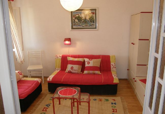 Ferienwohnung in Bol - Ferienwohnung in Bol mit Meerblick, Balkon, Klimaanlage, W-LAN (3416-1) Ferienwohnung in Bol - Ferienwohnung in Bol mit Meerblick, Balkon, Klimaanlage, W-LAN (3416-1)