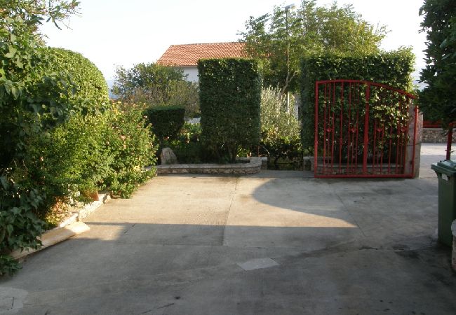 Ferienwohnung in Bol - Ferienwohnung in Bol mit Meerblick, Balkon, Klimaanlage, W-LAN (3416-1) Ferienwohnung in Bol - Ferienwohnung in Bol mit Meerblick, Balkon, Klimaanlage, W-LAN (3416-1)