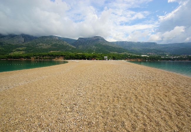 Zimmeranmietung in Bol - Zimmer in Bol mit Meerblick, Balkon, Klimaanlage, W-LAN (3416-5) Zimmeranmietung in Bol - Zimmer in Bol mit Meerblick, Balkon, Klimaanlage, W-LAN (3416-5)