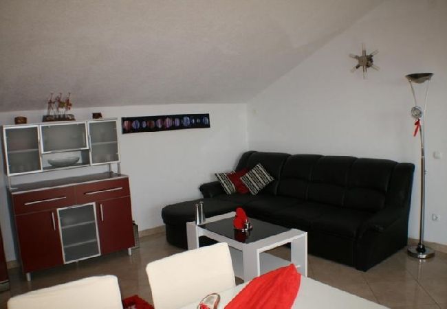 Ferienwohnung in Bol - Ferienwohnung in Bol mit Meerblick, Terrasse, Klimaanlage, W-LAN (3417-1) Ferienwohnung in Bol - Ferienwohnung in Bol mit Meerblick, Terrasse, Klimaanlage, W-LAN (3417-1)