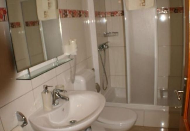 Ferienwohnung in Bol - Ferienwohnung in Bol mit Meerblick, Terrasse, Klimaanlage, W-LAN (3417-1) Ferienwohnung in Bol - Ferienwohnung in Bol mit Meerblick, Terrasse, Klimaanlage, W-LAN (3417-1)