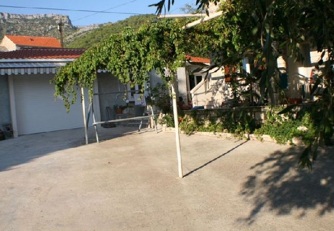 Ferienwohnung in Bol - Ferienwohnung in Bol mit Meerblick, Terrasse, Klimaanlage, W-LAN (3417-1) Ferienwohnung in Bol - Ferienwohnung in Bol mit Meerblick, Terrasse, Klimaanlage, W-LAN (3417-1)