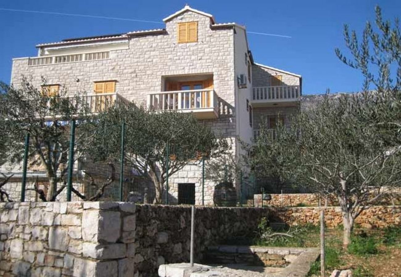 Ferienwohnung in Bol - Ferienwohnung in Bol mit Meerblick, Terrasse, Klimaanlage, W-LAN (3417-1)