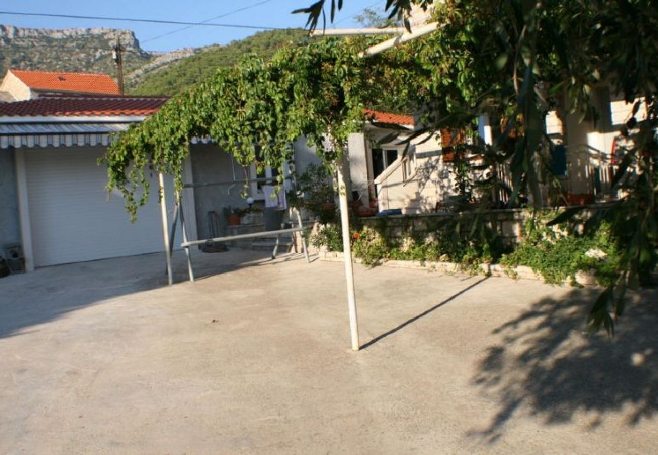 Ferienwohnung in Bol - Ferienwohnung in Bol mit Meerblick, Terrasse, Klimaanlage, W-LAN (3417-1)