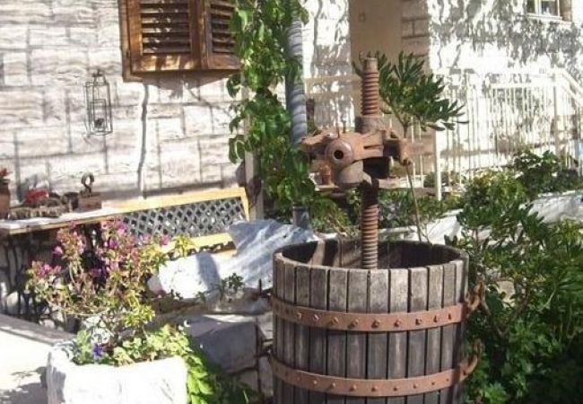 Studio in Bol - Studioapartment in Bol mit Meerblick, Balkon, Klimaanlage, W-LAN (3417-3) Studio in Bol - Studioapartment in Bol mit Meerblick, Balkon, Klimaanlage, W-LAN (3417-3)