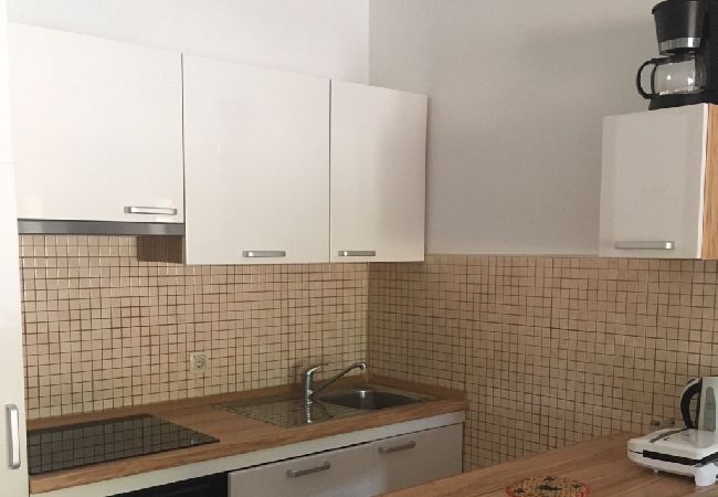 Ferienwohnung in Povlja - Ferienwohnung in Povlja mit Meerblick, Terrasse, Klimaanlage, W-LAN (3419-1) Ferienwohnung in Povlja - Ferienwohnung in Povlja mit Meerblick, Terrasse, Klimaanlage, W-LAN (3419-1)