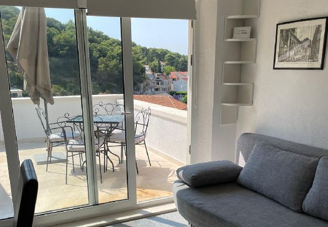 Ferienwohnung in Povlja - Ferienwohnung in Povlja mit Meerblick, Terrasse, Klimaanlage, W-LAN (3419-2) Ferienwohnung in Povlja - Ferienwohnung in Povlja mit Meerblick, Terrasse, Klimaanlage, W-LAN (3419-2)
