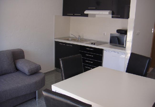 Ferienwohnung in Povlja - Ferienwohnung in Povlja mit Meerblick, Terrasse, Klimaanlage, W-LAN (3419-2) Ferienwohnung in Povlja - Ferienwohnung in Povlja mit Meerblick, Terrasse, Klimaanlage, W-LAN (3419-2)