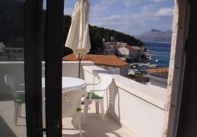 Ferienwohnung in Povlja - Ferienwohnung in Povlja mit Meerblick, Terrasse, Klimaanlage, W-LAN (3419-2) Ferienwohnung in Povlja - Ferienwohnung in Povlja mit Meerblick, Terrasse, Klimaanlage, W-LAN (3419-2)