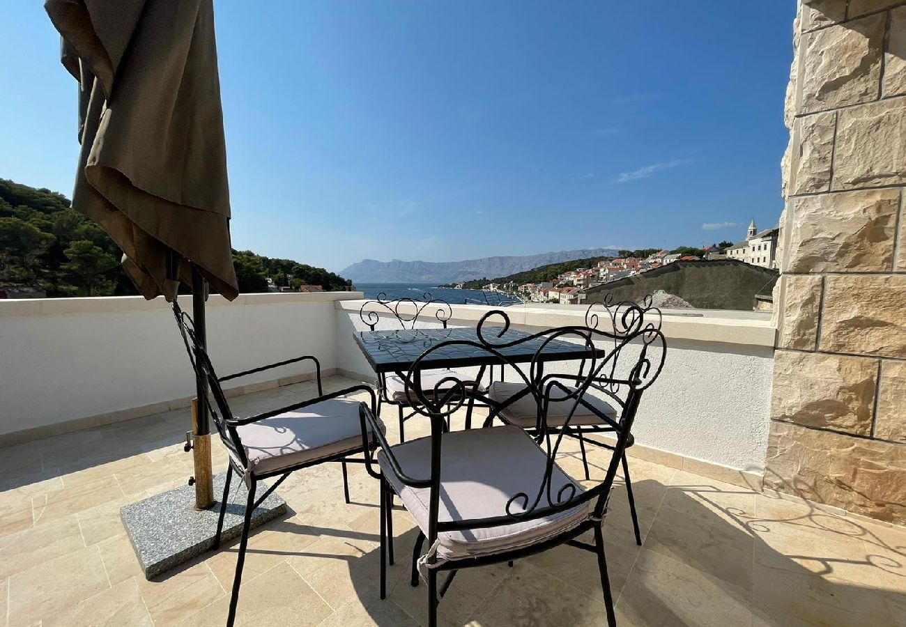 Ferienwohnung in Povlja - Ferienwohnung in Povlja mit Meerblick, Terrasse, Klimaanlage, W-LAN (3419-2)