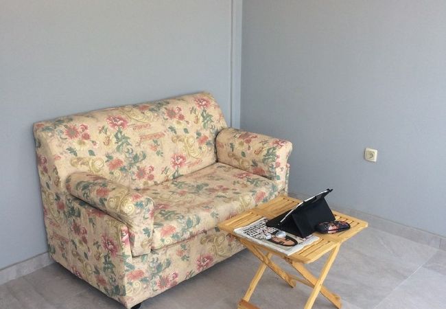 Ferienwohnung in Omiš - Ferienwohnung in Omiš mit Meerblick, Terrasse, Klimaanlage, W-LAN (3422-3) Ferienwohnung in Omiš - Ferienwohnung in Omiš mit Meerblick, Terrasse, Klimaanlage, W-LAN (3422-3)