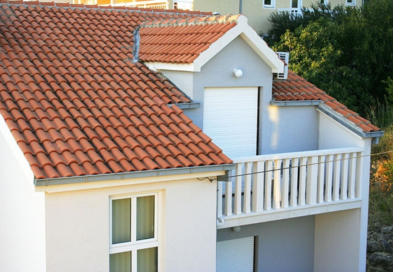 Ferienwohnung in Duce - Ferienwohnung in Duće mit Meerblick, Terrasse, Klimaanlage, W-LAN (3423-1)