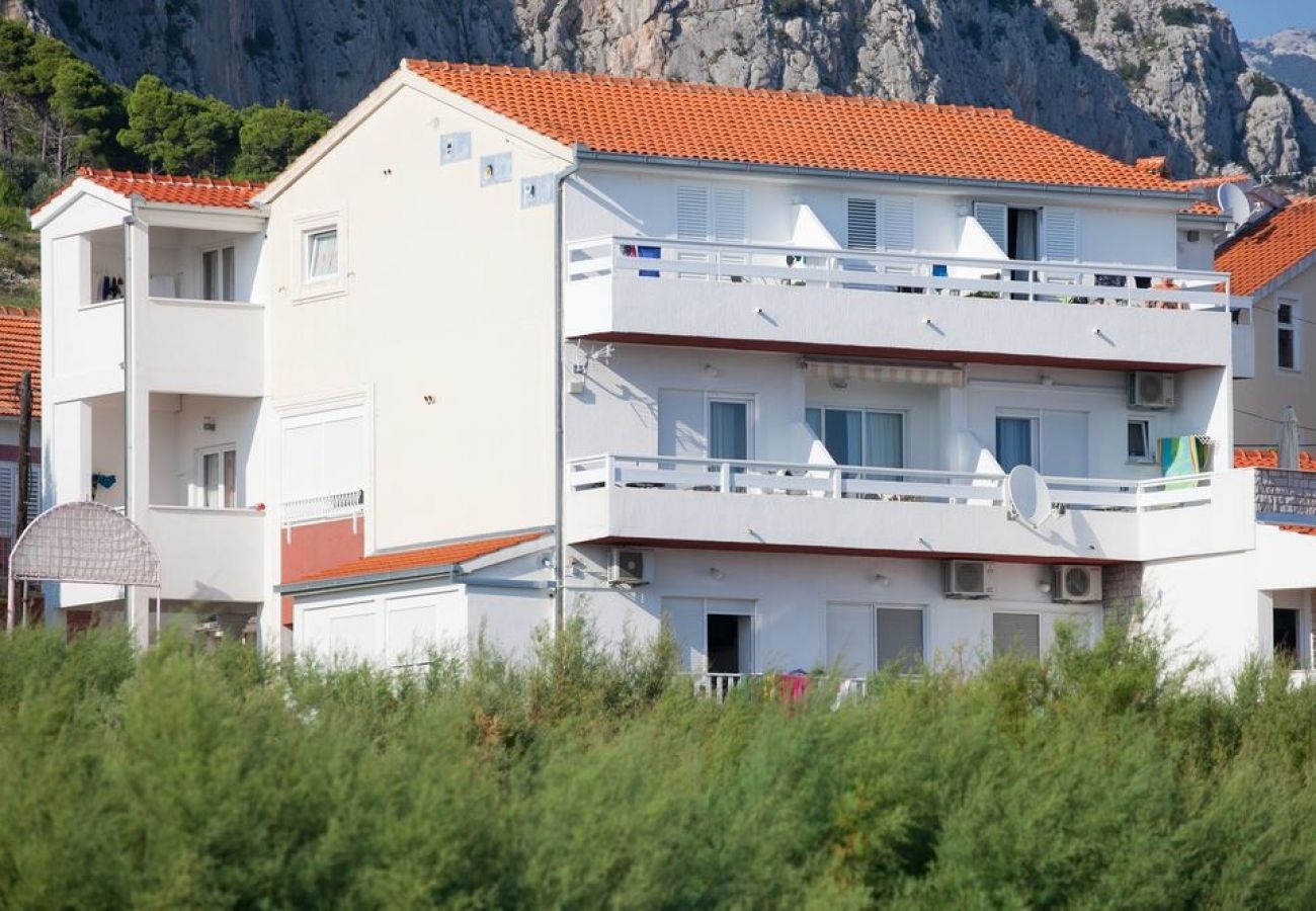 Ferienwohnung in Duce - Ferienwohnung in Duće mit Meerblick, Balkon, Klimaanlage, W-LAN (3425-2)