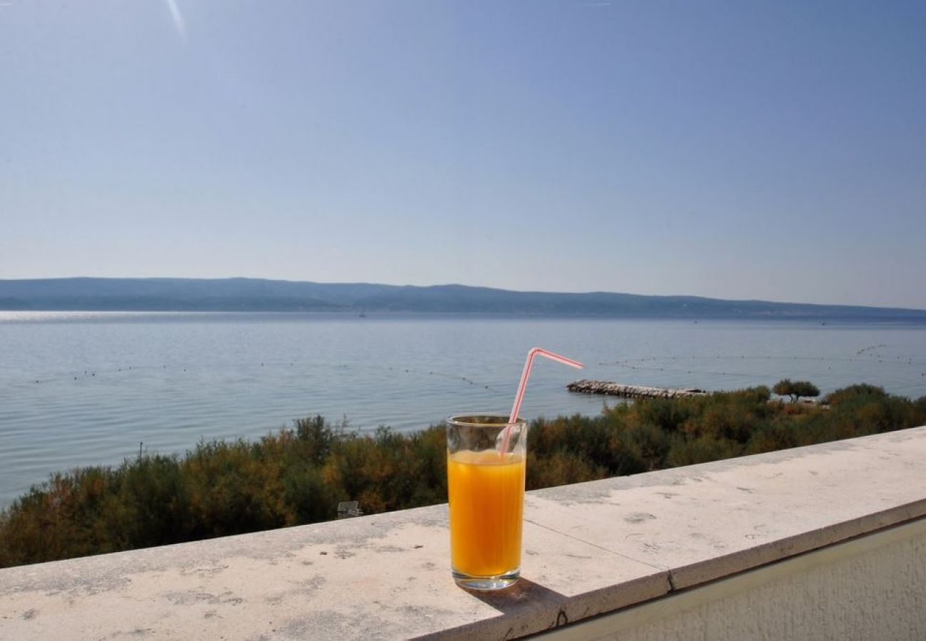 Ferienwohnung in Duce - Ferienwohnung in Duće mit Meerblick, Terrasse, Klimaanlage, W-LAN (3425-3)