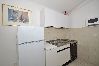 Ferienwohnung in Duce - Ferienwohnung in Duće mit Meerblick, Terrasse, Klimaanlage, W-LAN (3425-5) Ferienwohnung in Duce - Ferienwohnung in Duće mit Meerblick, Terrasse, Klimaanlage, W-LAN (3425-5)