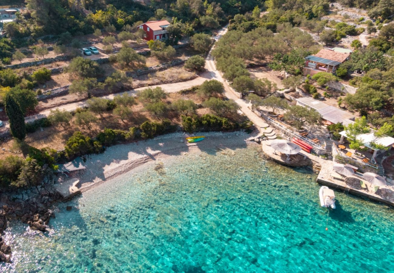 Ferienhaus in Vela Luka - Robinsonhaus in Vela Luka mit Meerblick, Terrasse, Klimaanlage, W-LAN (3439-1)