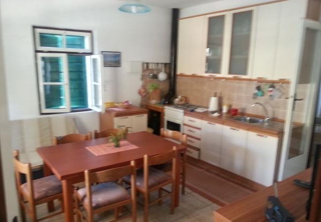 Ferienhaus in Kornati - Robinsonhaus in Žut mit Meerblick, Terrasse (3467-1) Ferienhaus in Kornati - Robinsonhaus in Žut mit Meerblick, Terrasse (3467-1)