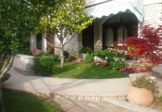 Zimmeranmietung in Pakoštane - Zimmer in Pakoštane mit Meerblick, Balkon, Klimaanlage, W-LAN (3475-6) Zimmeranmietung in Pakoštane - Zimmer in Pakoštane mit Meerblick, Balkon, Klimaanlage, W-LAN (3475-6)