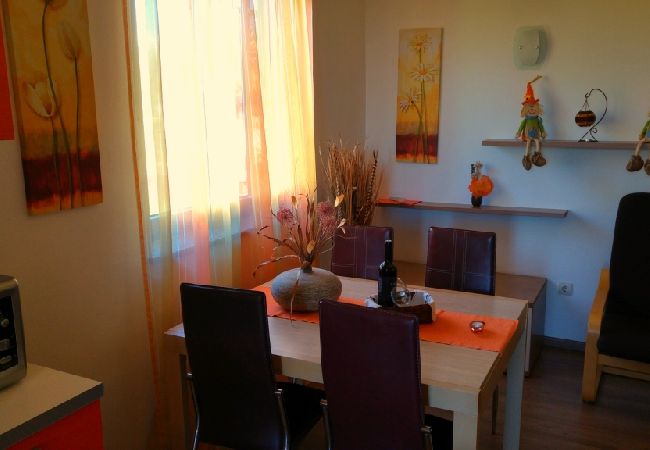 Ferienwohnung in Rovinj - Ferienwohnung in Rovinj mit Balkon, Klimaanlage, W-LAN (3483-1) Ferienwohnung in Rovinj - Ferienwohnung in Rovinj mit Balkon, Klimaanlage, W-LAN (3483-1)