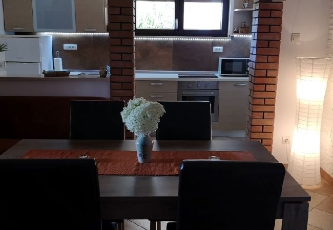 Ferienwohnung in Rovinj - Ferienwohnung in Rovinj mit Terrasse, Klimaanlage, W-LAN (3483-4) Ferienwohnung in Rovinj - Ferienwohnung in Rovinj mit Terrasse, Klimaanlage, W-LAN (3483-4)