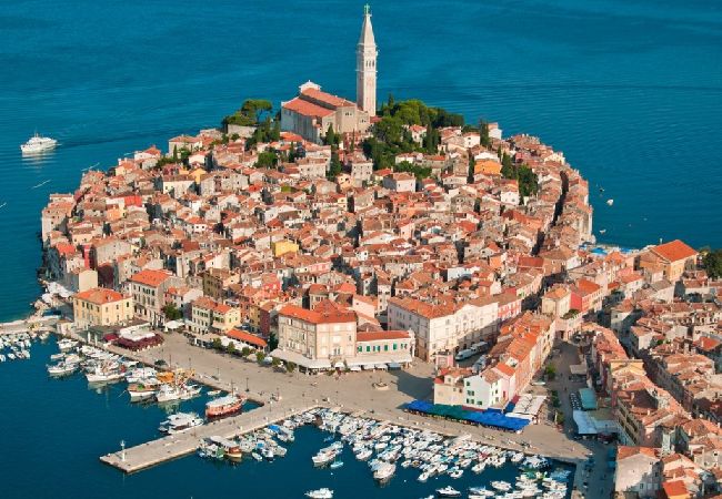 Ferienwohnung in Rovinj - Ferienwohnung in Rovinj mit Terrasse, Klimaanlage, W-LAN (3483-4) Ferienwohnung in Rovinj - Ferienwohnung in Rovinj mit Terrasse, Klimaanlage, W-LAN (3483-4)