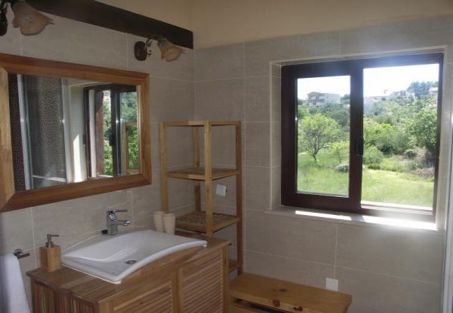 Ferienhaus in Vinišce - Ferienhaus in Vinišće mit Meerblick, Balkon, Klimaanlage, W-LAN (3484-1) Ferienhaus in Vinišce - Ferienhaus in Vinišće mit Meerblick, Balkon, Klimaanlage, W-LAN (3484-1)