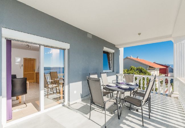 Ferienwohnung in Crikvenica - Ferienwohnung in Crikvenica mit Meerblick, Terrasse, Klimaanlage, W-LAN (3492-5) Ferienwohnung in Crikvenica - Ferienwohnung in Crikvenica mit Meerblick, Terrasse, Klimaanlage, W-LAN (3492-5)