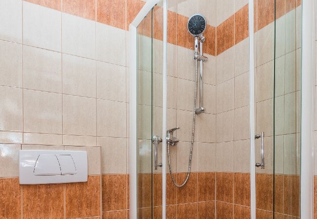 Ferienwohnung in Crikvenica - Ferienwohnung in Crikvenica mit Meerblick, Terrasse, Klimaanlage, W-LAN (3492-6) Ferienwohnung in Crikvenica - Ferienwohnung in Crikvenica mit Meerblick, Terrasse, Klimaanlage, W-LAN (3492-6)