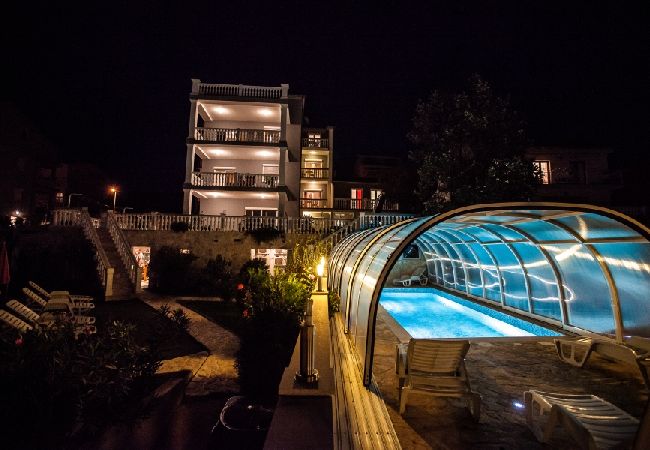 Ferienwohnung in Crikvenica - Ferienwohnung in Crikvenica mit Meerblick, Terrasse, Klimaanlage, W-LAN (3492-6) Ferienwohnung in Crikvenica - Ferienwohnung in Crikvenica mit Meerblick, Terrasse, Klimaanlage, W-LAN (3492-6)