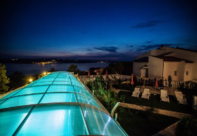 Ferienwohnung in Crikvenica - Ferienwohnung in Crikvenica mit Meerblick, Terrasse, Klimaanlage, W-LAN (3492-6) Ferienwohnung in Crikvenica - Ferienwohnung in Crikvenica mit Meerblick, Terrasse, Klimaanlage, W-LAN (3492-6)