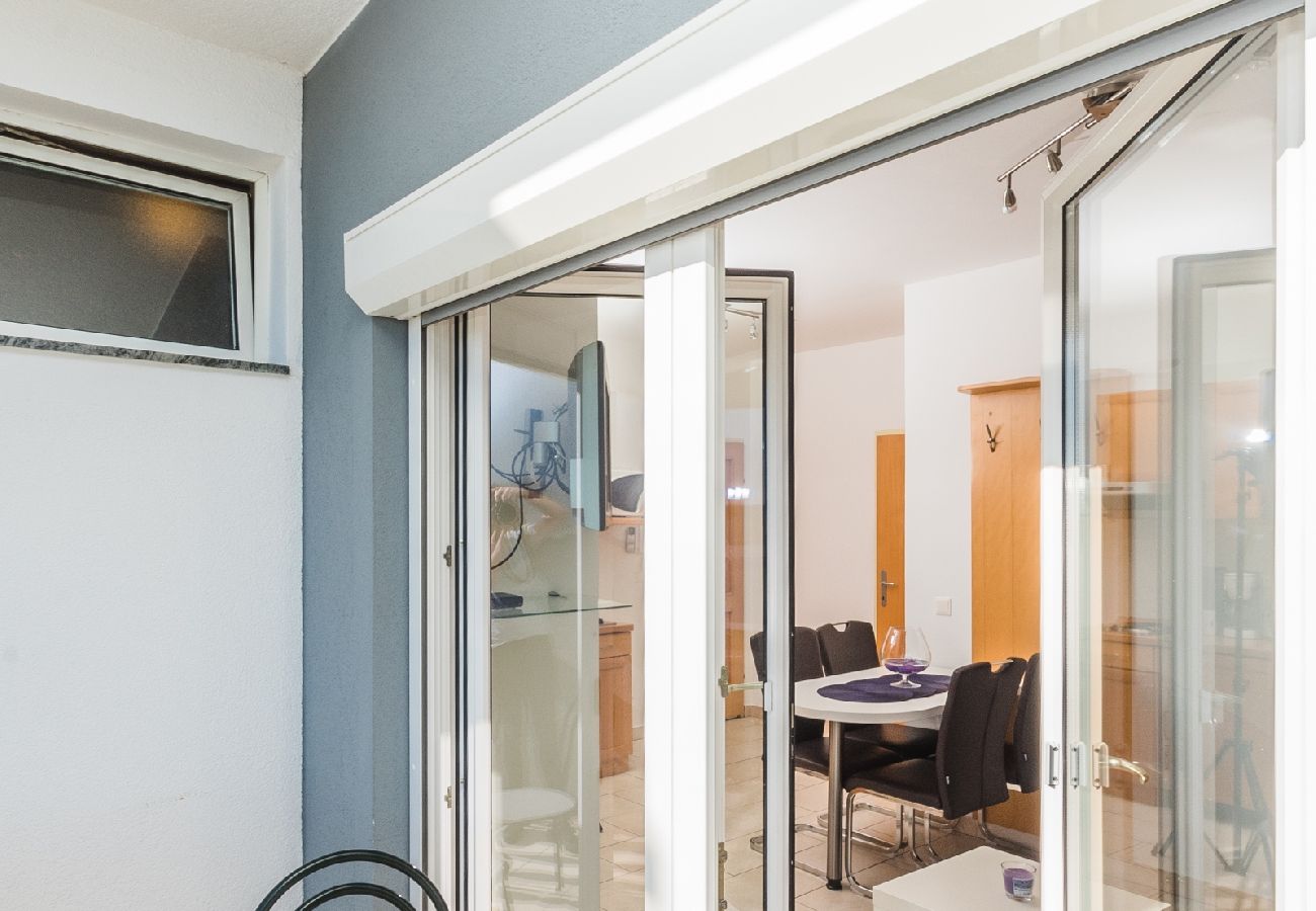 Ferienwohnung in Crikvenica - Ferienwohnung in Crikvenica mit Meerblick, Terrasse, Klimaanlage, W-LAN (3492-6)