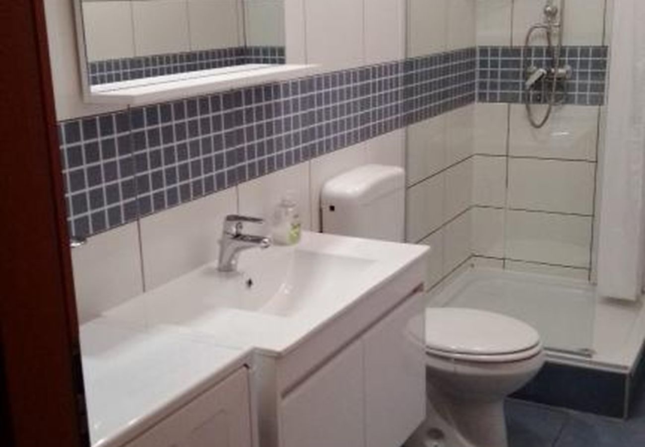 Ferienwohnung in Baška - Ferienwohnung in Baška mit Meerblick, Terrasse, Klimaanlage, W-LAN (3494-6)