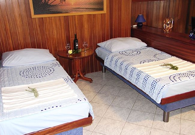 Ferienwohnung in Brela - Ferienwohnung in Brela mit Meerblick, Terrasse, Klimaanlage, W-LAN (3524-2) Ferienwohnung in Brela - Ferienwohnung in Brela mit Meerblick, Terrasse, Klimaanlage, W-LAN (3524-2)