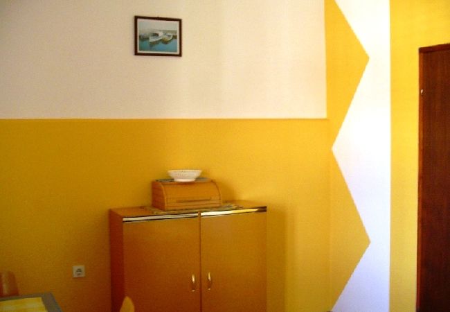 Ferienwohnung in Pakoštane - Ferienwohnung in Pakoštane mit Meerblick, Balkon, Klimaanlage, W-LAN (3539-2) Ferienwohnung in Pakoštane - Ferienwohnung in Pakoštane mit Meerblick, Balkon, Klimaanlage, W-LAN (3539-2)