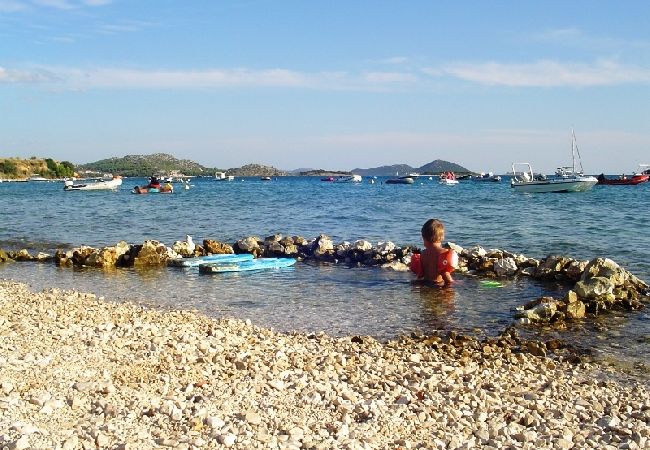 Ferienwohnung in Pakoštane - Ferienwohnung in Pakoštane mit Meerblick, Balkon, Klimaanlage, W-LAN (3539-2) Ferienwohnung in Pakoštane - Ferienwohnung in Pakoštane mit Meerblick, Balkon, Klimaanlage, W-LAN (3539-2)