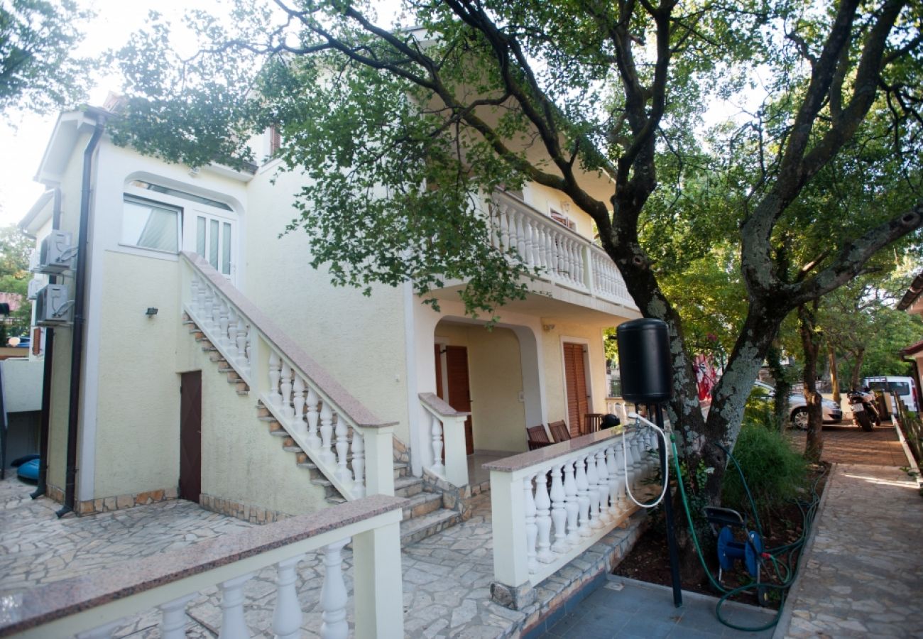 Ferienwohnung in Povile - Ferienwohnung in Povile mit Terrasse, Klimaanlage, W-LAN, Waschmaschine (3542-1)