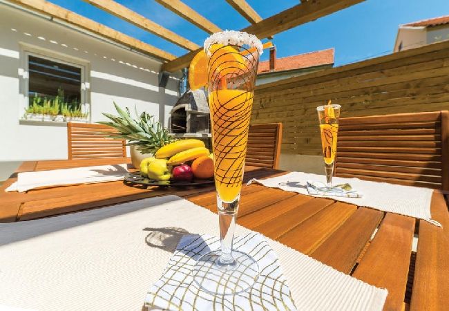 Ferienwohnung in Pakoštane - Ferienwohnung in Pakoštane mit Terrasse, Klimaanlage, W-LAN, Waschmaschine (3548-4) Ferienwohnung in Pakoštane - Ferienwohnung in Pakoštane mit Terrasse, Klimaanlage, W-LAN, Waschmaschine (3548-4)