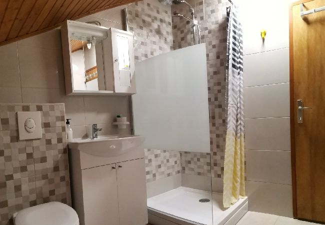 Ferienwohnung in Žuljana - Ferienwohnung in Žuljana mit Meerblick, Terrasse, Klimaanlage, W-LAN (3558-1) Ferienwohnung in Žuljana - Ferienwohnung in Žuljana mit Meerblick, Terrasse, Klimaanlage, W-LAN (3558-1)