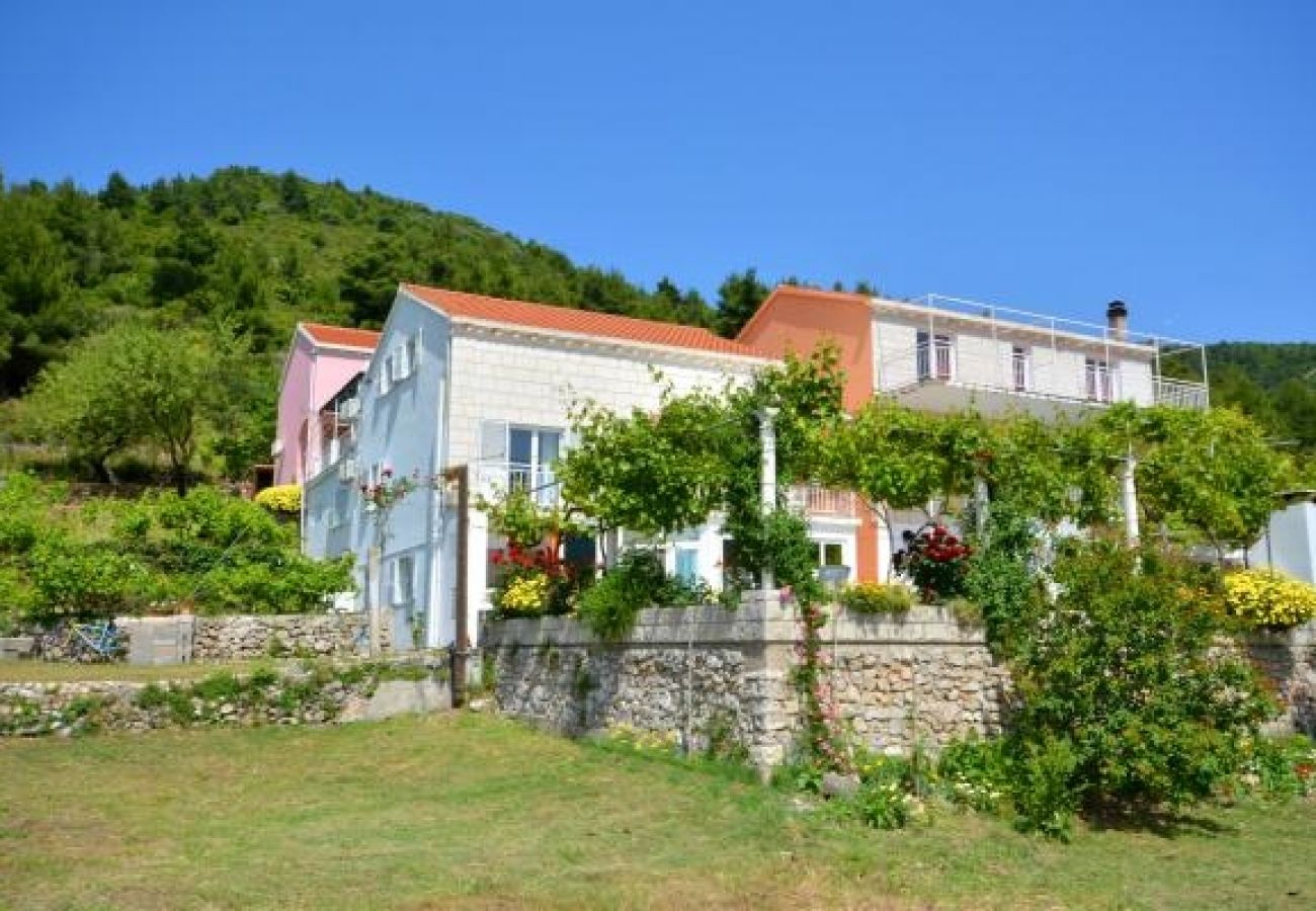 Ferienwohnung in Žuljana - Ferienwohnung in Žuljana mit Meerblick, Terrasse, Klimaanlage, W-LAN (3558-1)