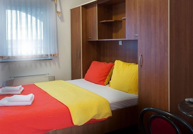 Studio in Novalja - Studioapartment in Novalja mit Meerblick, Terrasse, Klimaanlage, W-LAN (3565-3) Studio in Novalja - Studioapartment in Novalja mit Meerblick, Terrasse, Klimaanlage, W-LAN (3565-3)