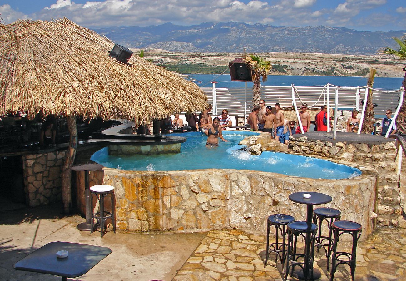 Ferienwohnung in Novalja - Ferienwohnung in Novalja mit Meerblick, Terrasse, Klimaanlage, W-LAN (3565-12)