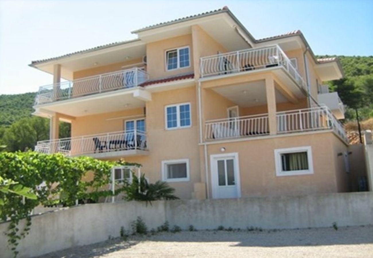 Ferienwohnung in Grebaštica - Ferienwohnung in Grebaštica mit Meerblick, Balkon, Klimaanlage, W-LAN (3571-1)