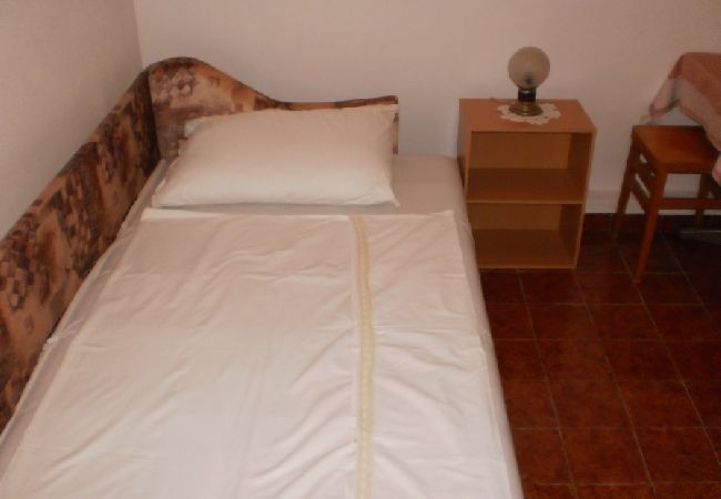 Ferienwohnung in Zavala - Ferienwohnung in Zavala mit Meerblick, Terrasse, Klimaanlage, W-LAN (3576-1) Ferienwohnung in Zavala - Ferienwohnung in Zavala mit Meerblick, Terrasse, Klimaanlage, W-LAN (3576-1)