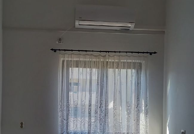 Ferienwohnung in Novalja - Ferienwohnung in Novalja mit Meerblick, Terrasse, Klimaanlage, W-LAN (3572-2) Ferienwohnung in Novalja - Ferienwohnung in Novalja mit Meerblick, Terrasse, Klimaanlage, W-LAN (3572-2)