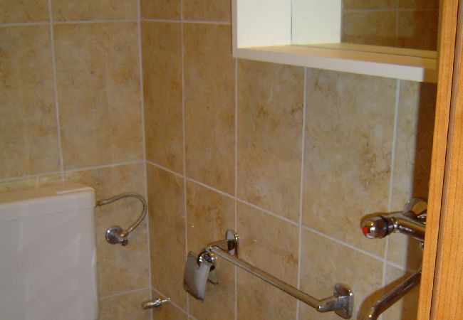 Ferienwohnung in Novalja - Ferienwohnung in Novalja mit Meerblick, Terrasse, Klimaanlage, W-LAN (3572-2) Ferienwohnung in Novalja - Ferienwohnung in Novalja mit Meerblick, Terrasse, Klimaanlage, W-LAN (3572-2)