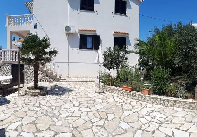 Ferienwohnung in Novalja - Ferienwohnung in Novalja mit Meerblick, Terrasse, Klimaanlage, W-LAN (3572-2) Ferienwohnung in Novalja - Ferienwohnung in Novalja mit Meerblick, Terrasse, Klimaanlage, W-LAN (3572-2)