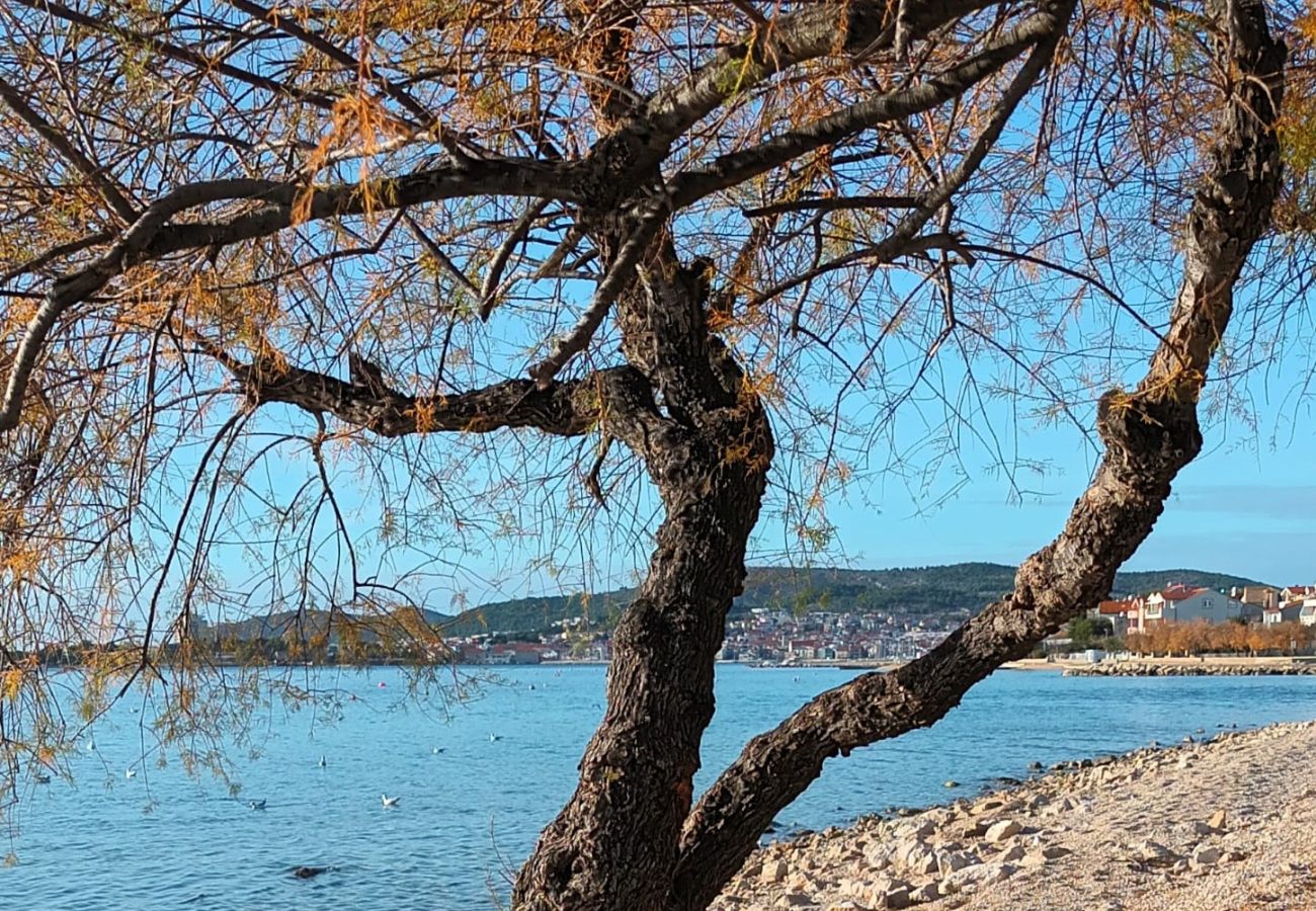 Ferienwohnung in Vodice - Ferienwohnung in Vodice mit Meerblick, Terrasse, Klimaanlage, W-LAN (3420-3)