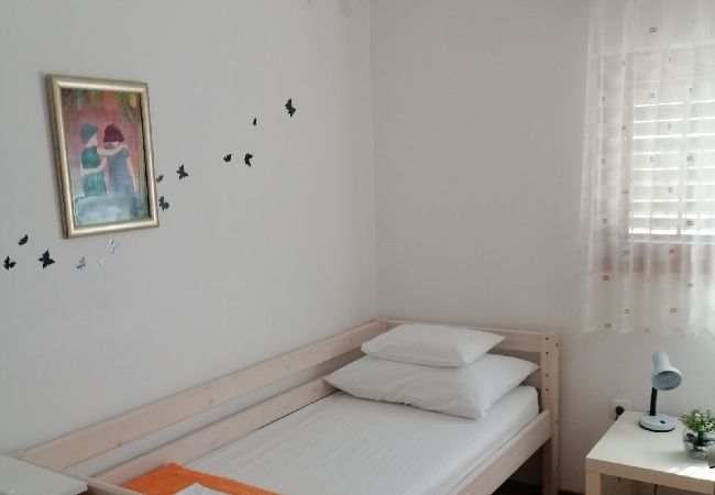 Ferienwohnung in Privlaka - Ferienwohnung in Privlaka mit Meerblick, Terrasse, Klimaanlage, W-LAN (3591-1) Ferienwohnung in Privlaka - Ferienwohnung in Privlaka mit Meerblick, Terrasse, Klimaanlage, W-LAN (3591-1)