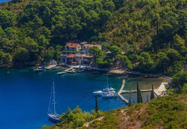 Ferienwohnung in Mali Ston - Ferienwohnung in Ston / Mali Ston mit Meerblick, Terrasse, Klimaanlage, W-LAN (3588-2) Ferienwohnung in Mali Ston - Ferienwohnung in Ston / Mali Ston mit Meerblick, Terrasse, Klimaanlage, W-LAN (3588-2)