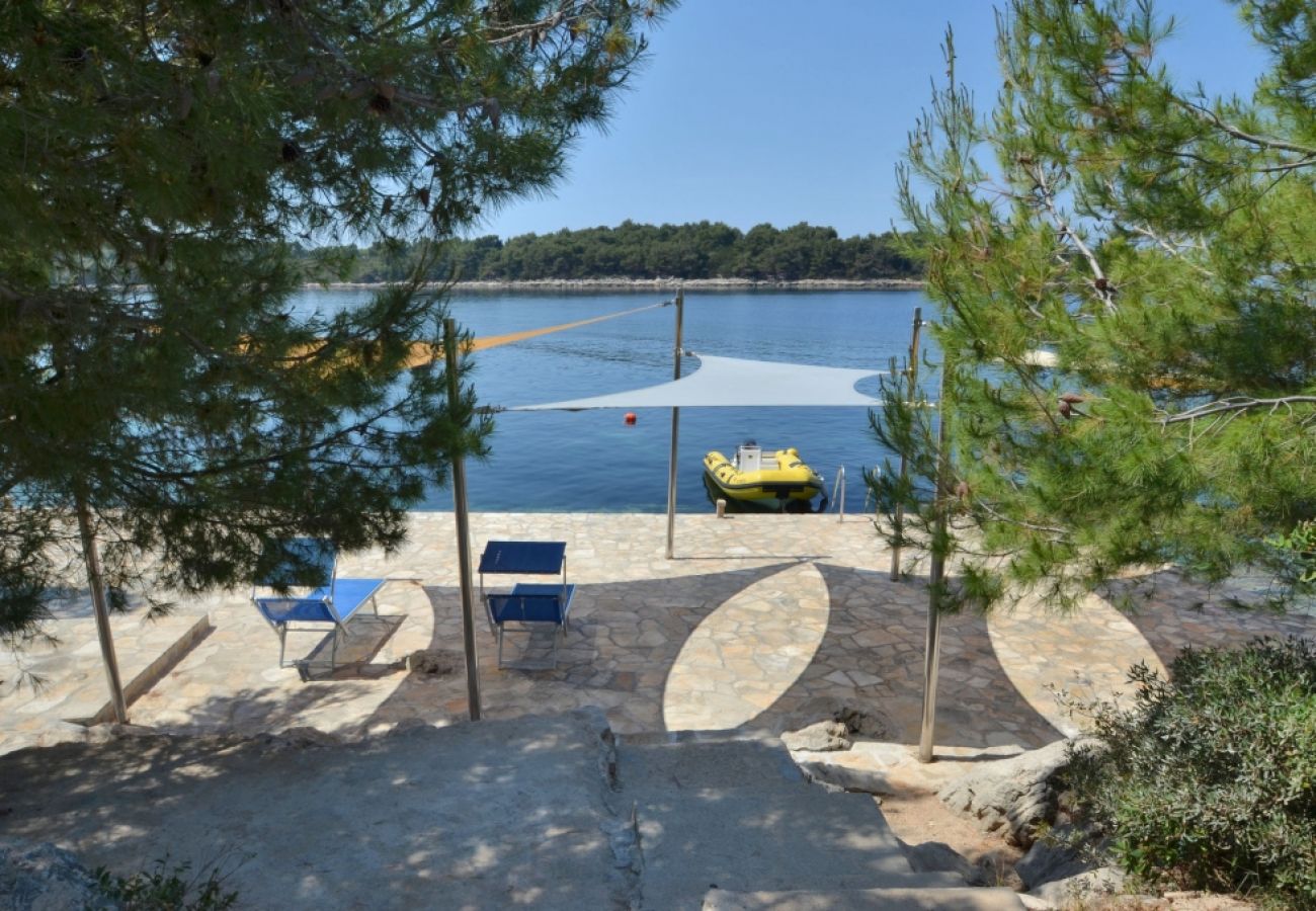 Ferienwohnung in Karbuni - Ferienwohnung in Karbuni mit Meerblick, Terrasse, Klimaanlage, W-LAN (3609-1)